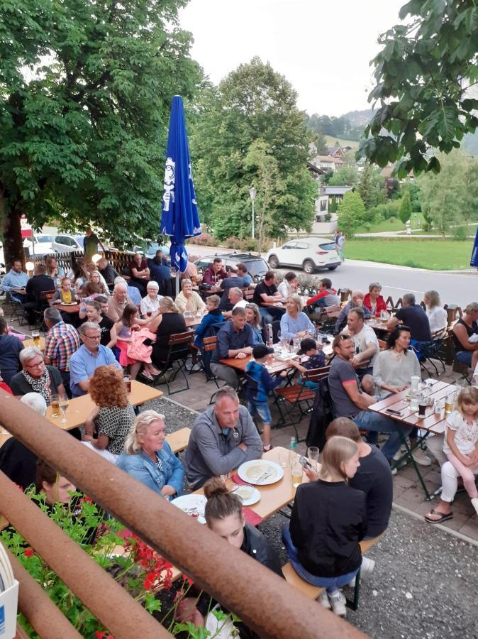 Weisses Rossl Am See Thiersee Eksteriør billede